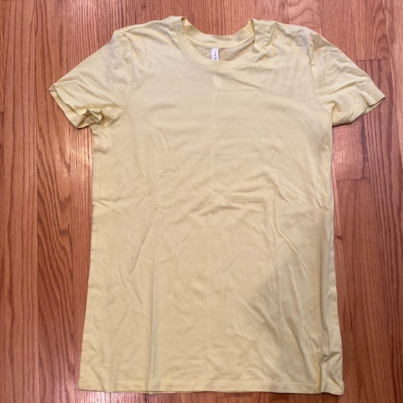 Babaton yellow T-shirt size small - Picture 1 of 4